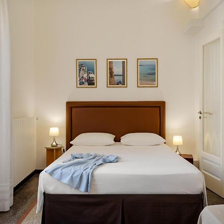 גאליפולי Palazzo De Tomasi B&B מראה חיצוני תמונה