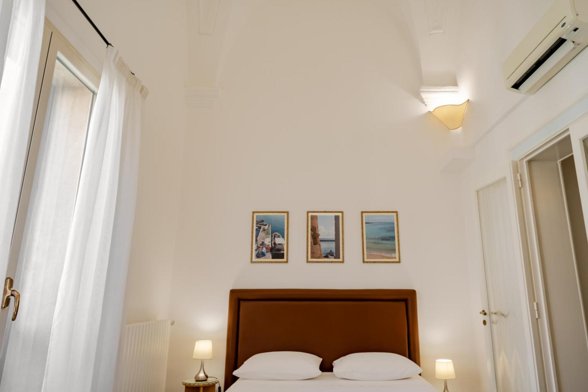 גאליפולי Palazzo De Tomasi B&B מראה חיצוני תמונה