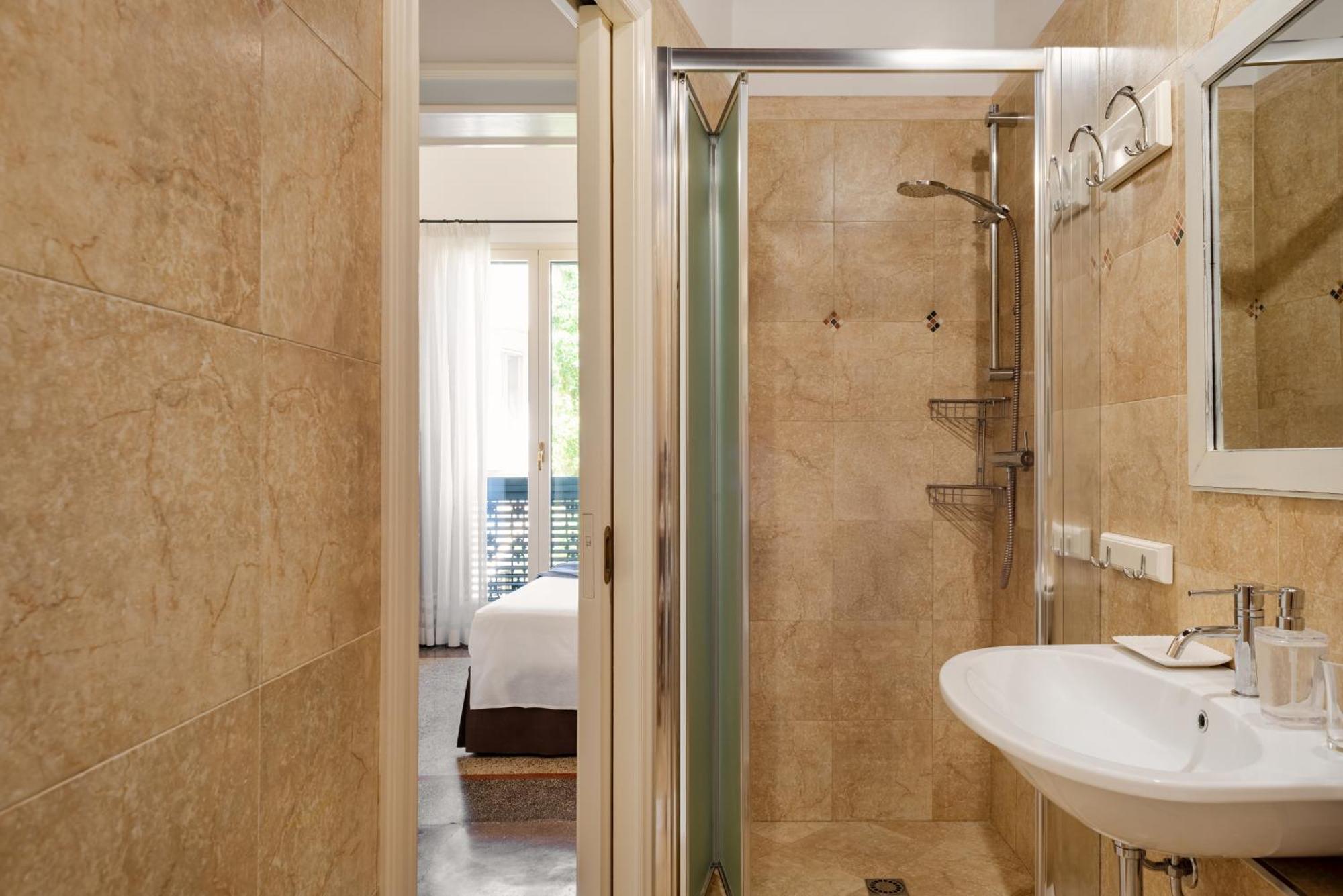 גאליפולי Palazzo De Tomasi B&B מראה חיצוני תמונה